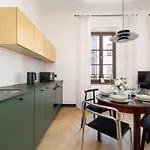 Chodkiewicza In Soho Cracow By Renters Prestige *